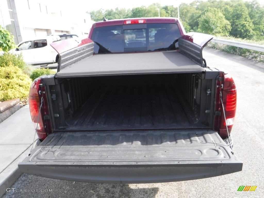 2018 1500 Rebel Crew Cab 4x4 - Delmonico Red Pearl / Black photo #20
