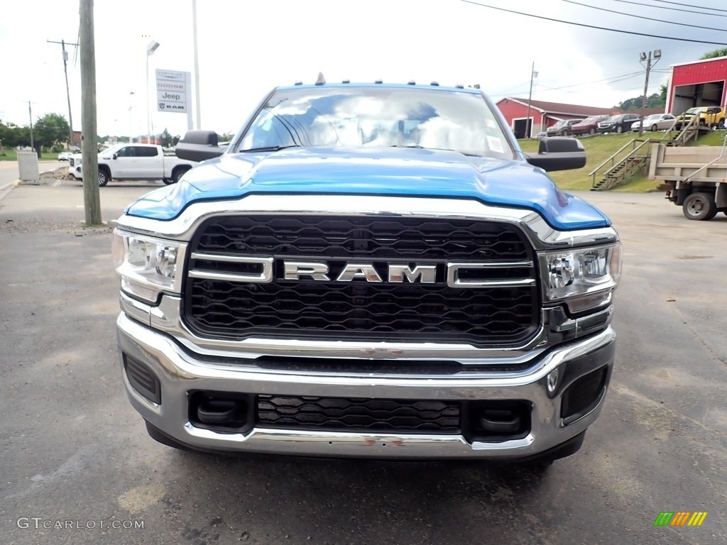 2021 2500 Tradesman Crew Cab 4x4 - Hydro Blue Pearl / Black photo #11