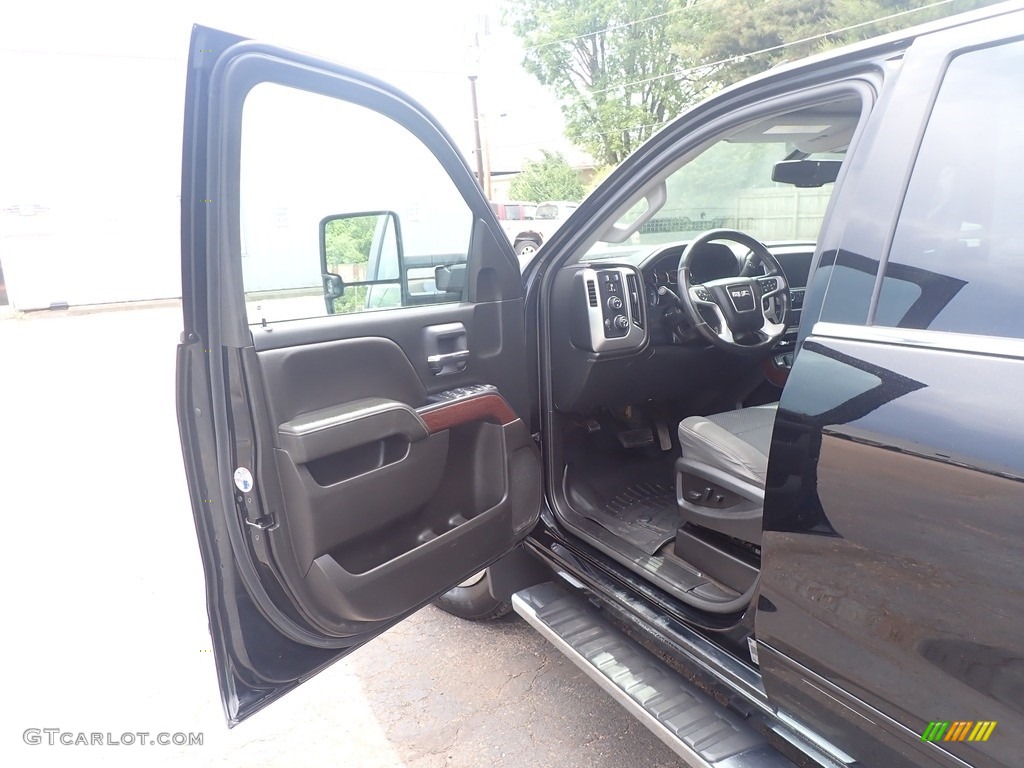 2018 Sierra 3500HD SLE Crew Cab 4x4 - Onyx Black / Jet Black photo #20