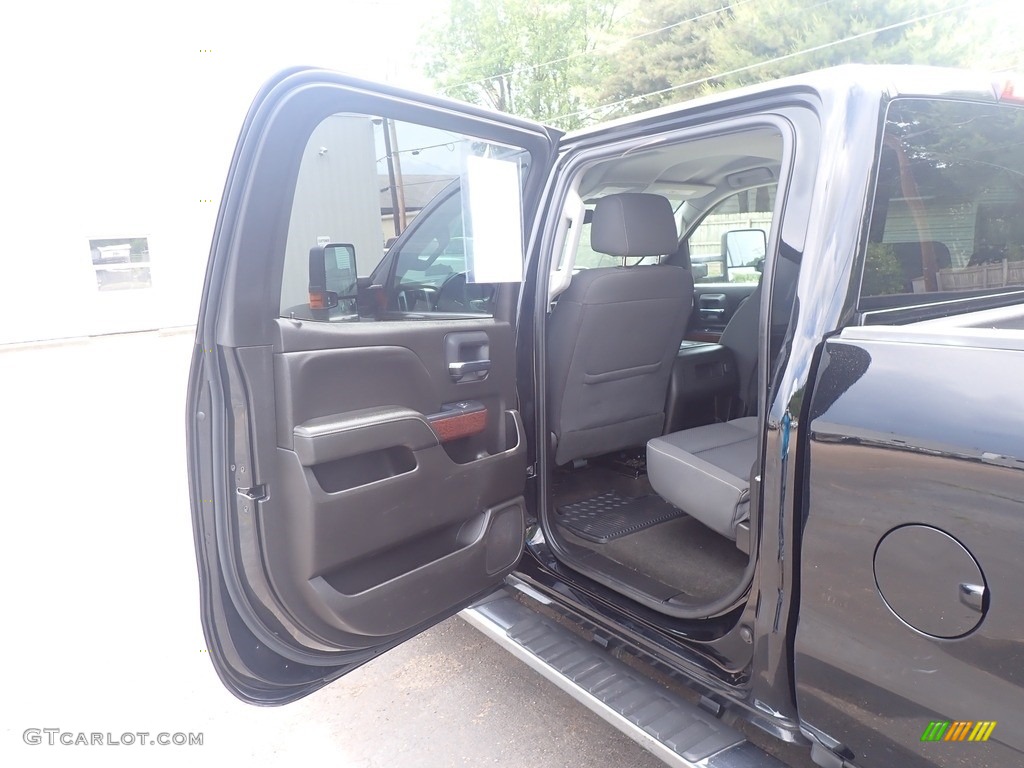 2018 Sierra 3500HD SLE Crew Cab 4x4 - Onyx Black / Jet Black photo #34