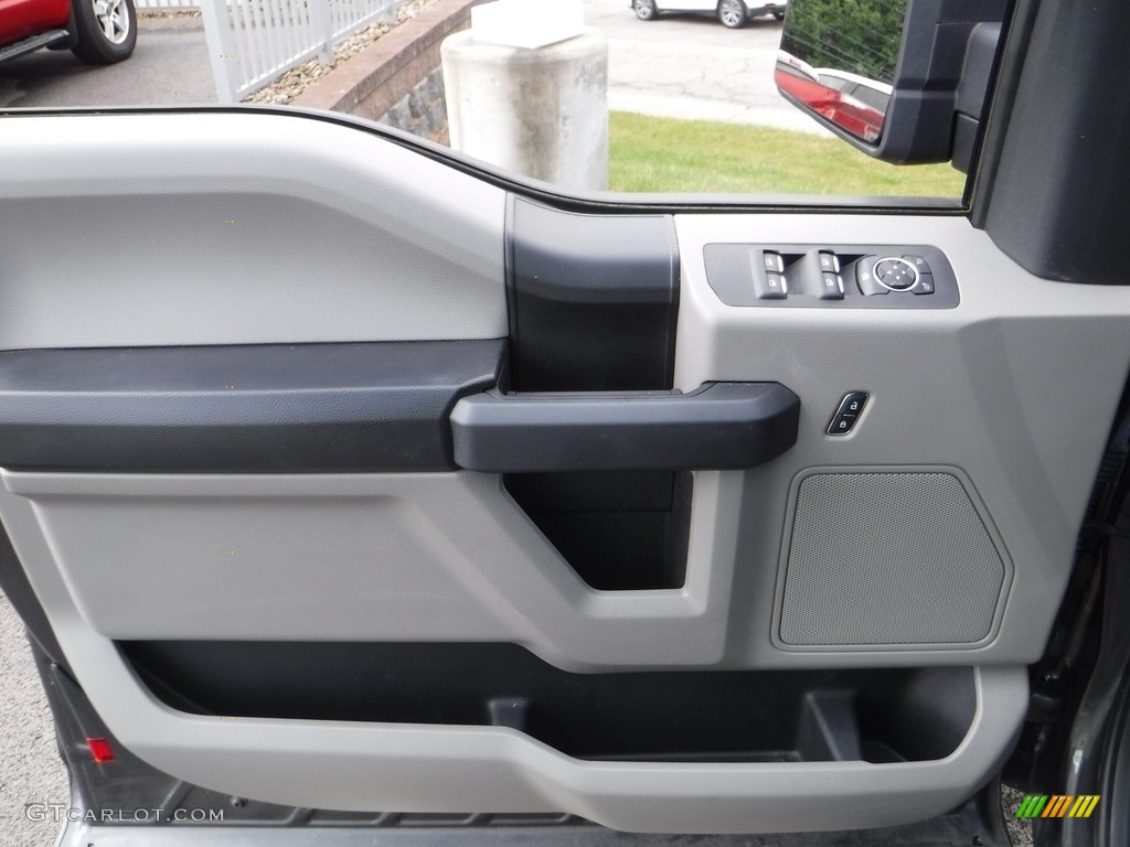 2016 F150 XL SuperCab 4x4 - Lithium Gray / Medium Earth Gray photo #24