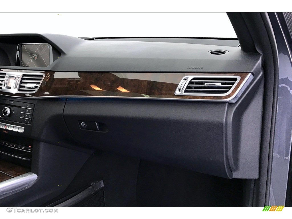 2016 E 350 4Matic Wagon - Steel Grey Metallic / Black photo #16