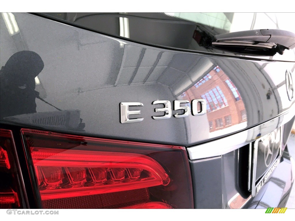 2016 E 350 4Matic Wagon - Steel Grey Metallic / Black photo #31