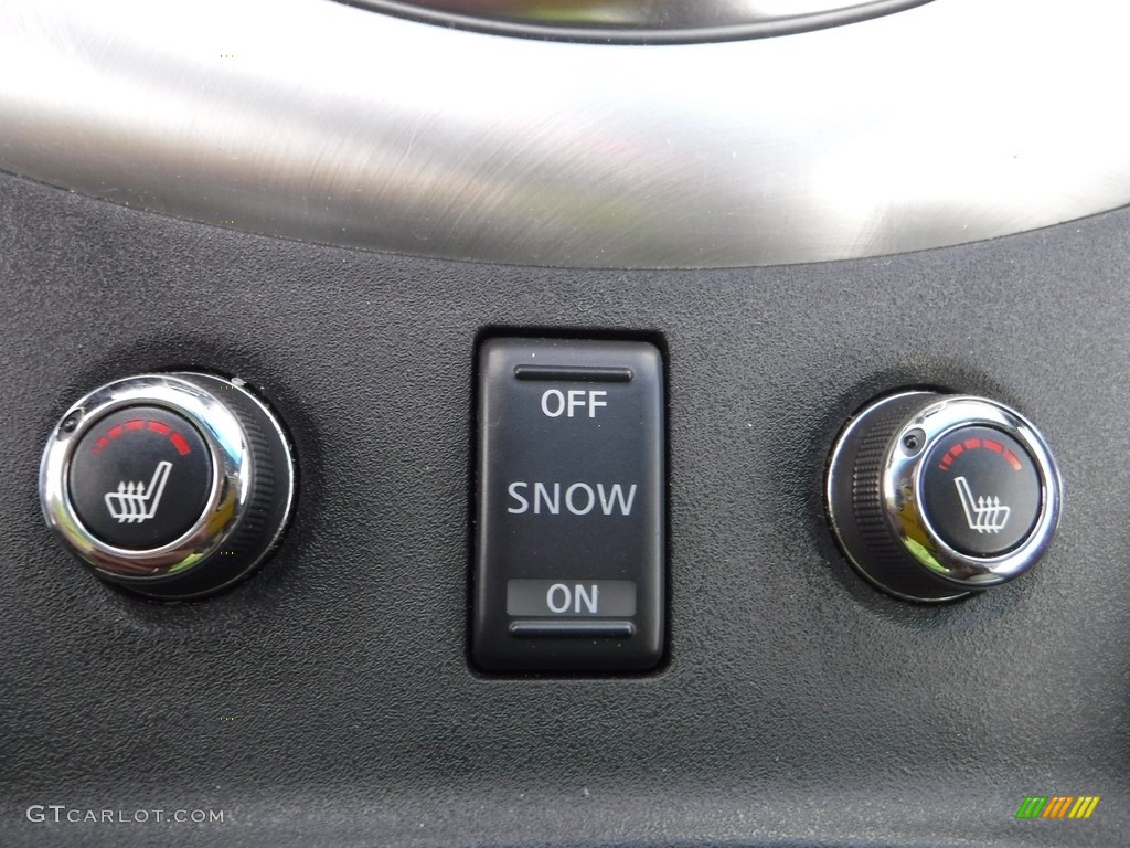 2013 G 37 x AWD Coupe - Moonlight White / Graphite photo #4