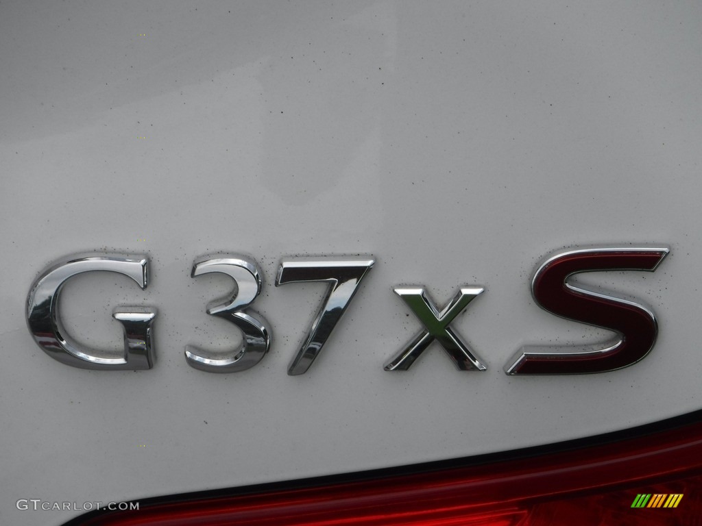2013 G 37 x AWD Coupe - Moonlight White / Graphite photo #18