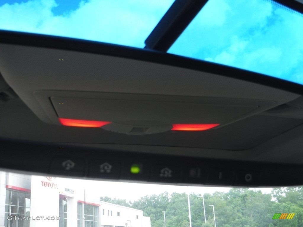 2013 G 37 x AWD Coupe - Moonlight White / Graphite photo #28