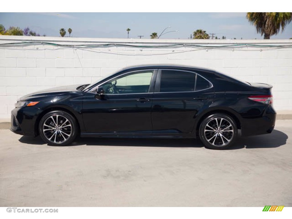 2018 Camry SE - Midnight Black Metallic / Black photo #10