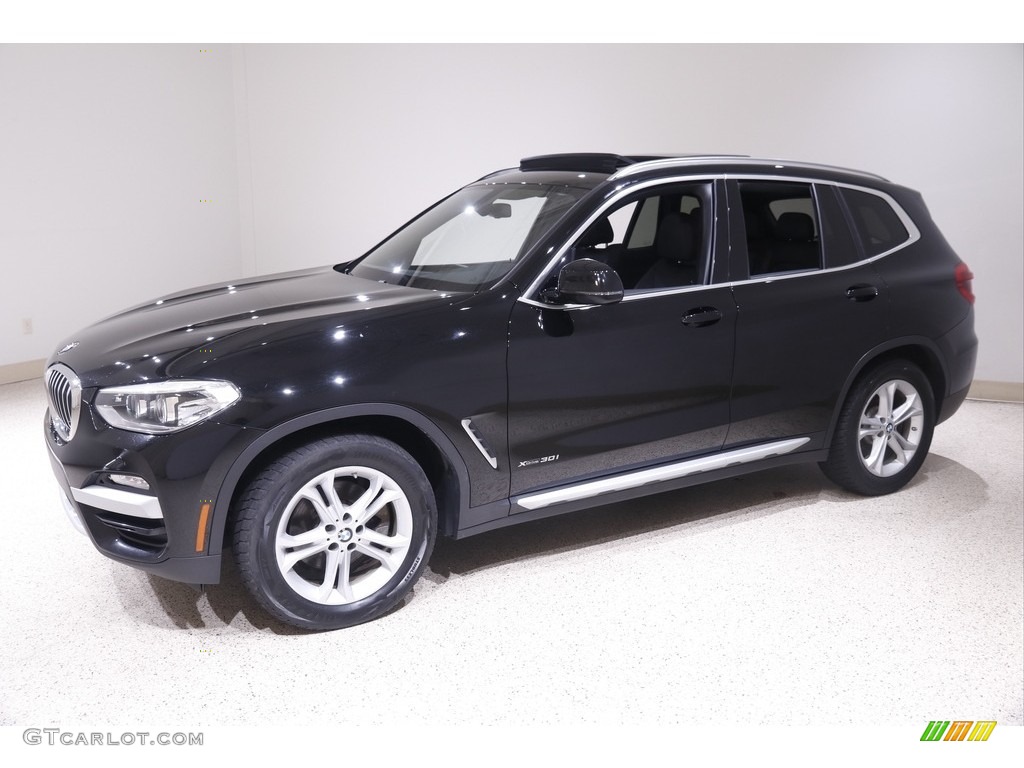 2018 X3 xDrive30i - Jet Black / Black photo #3