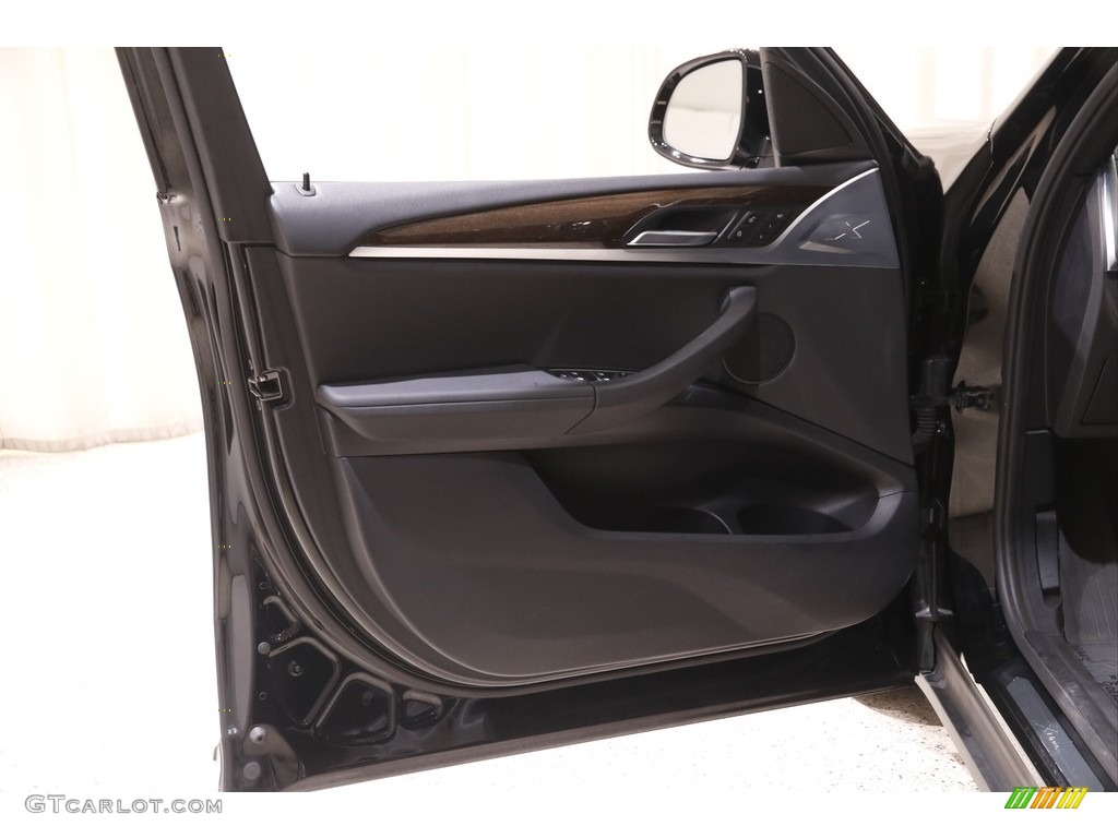 2018 X3 xDrive30i - Jet Black / Black photo #4