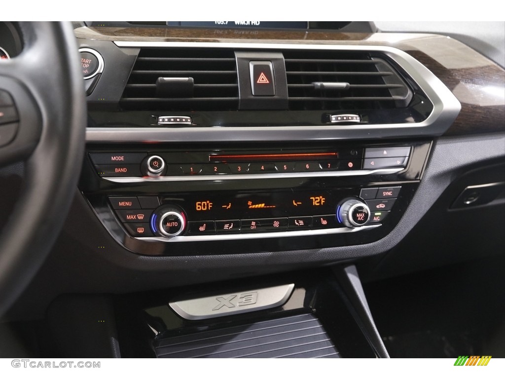 2018 X3 xDrive30i - Jet Black / Black photo #13