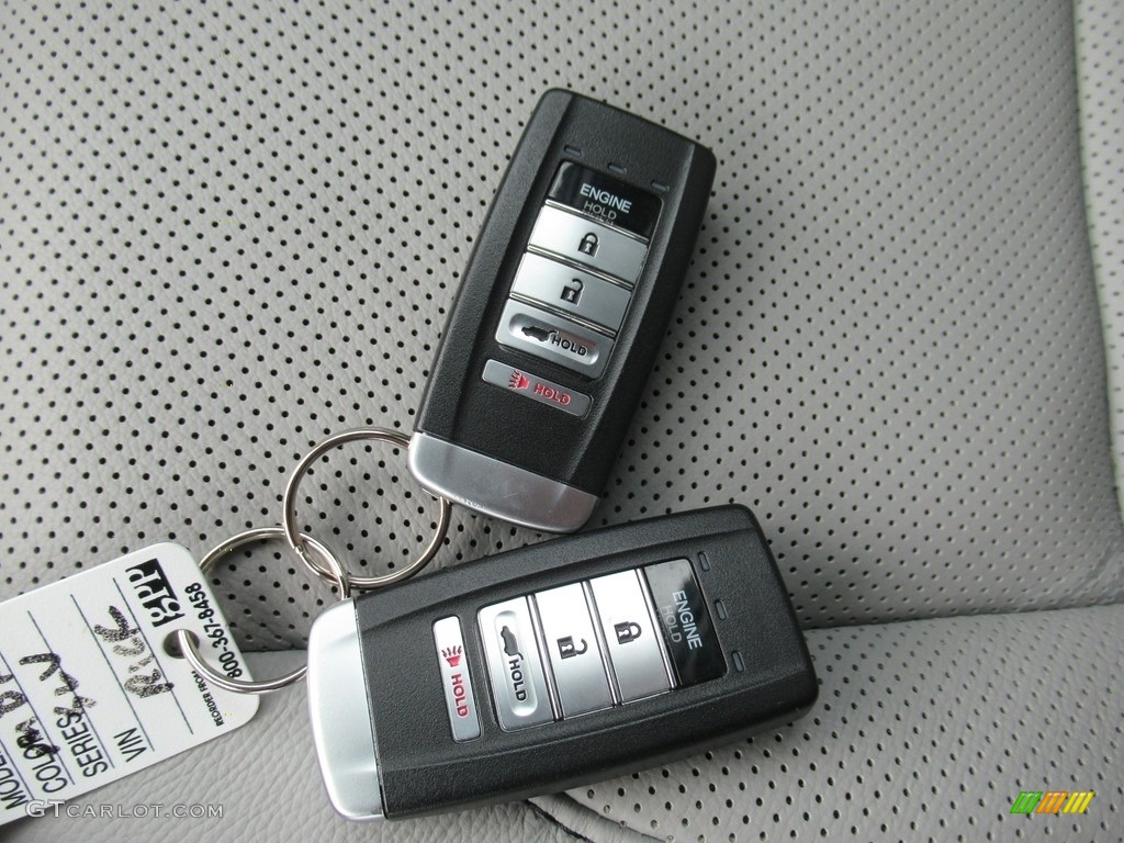 2020 Acura MDX Technology AWD Keys Photos