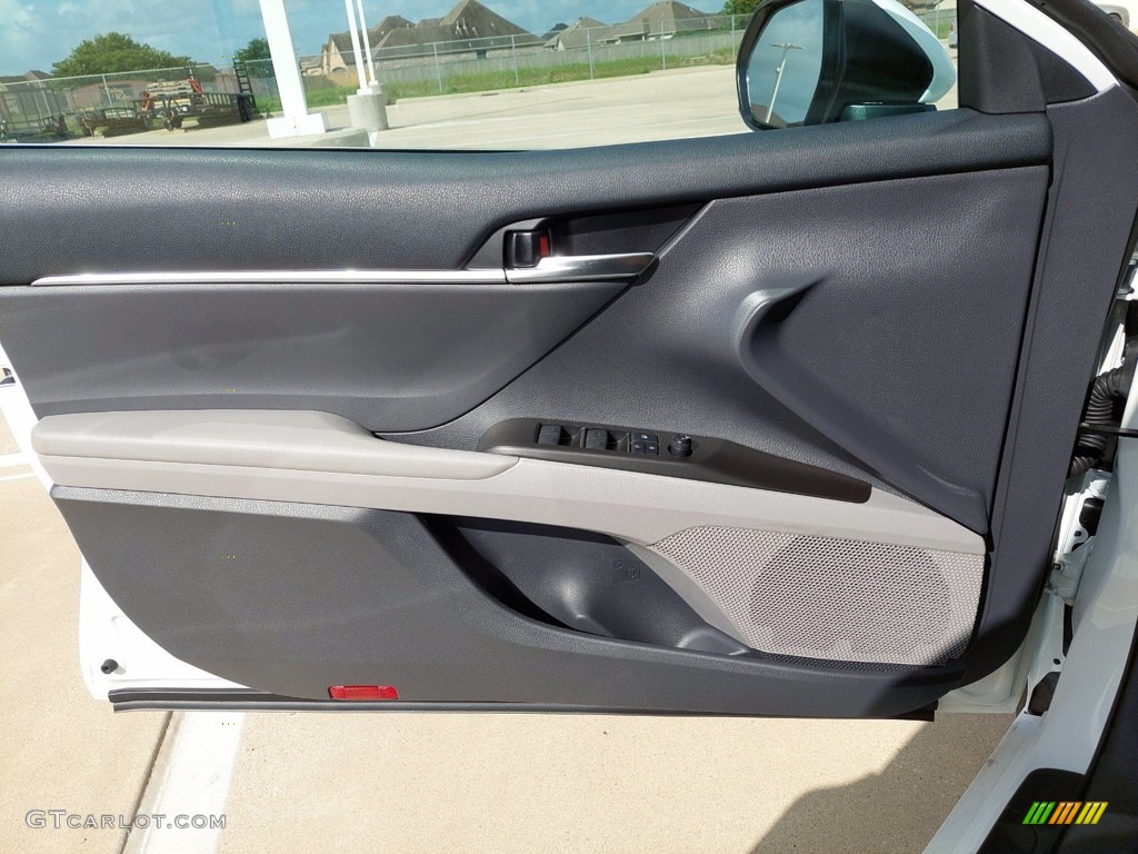 2021 Camry LE - Super White / Ash photo #13