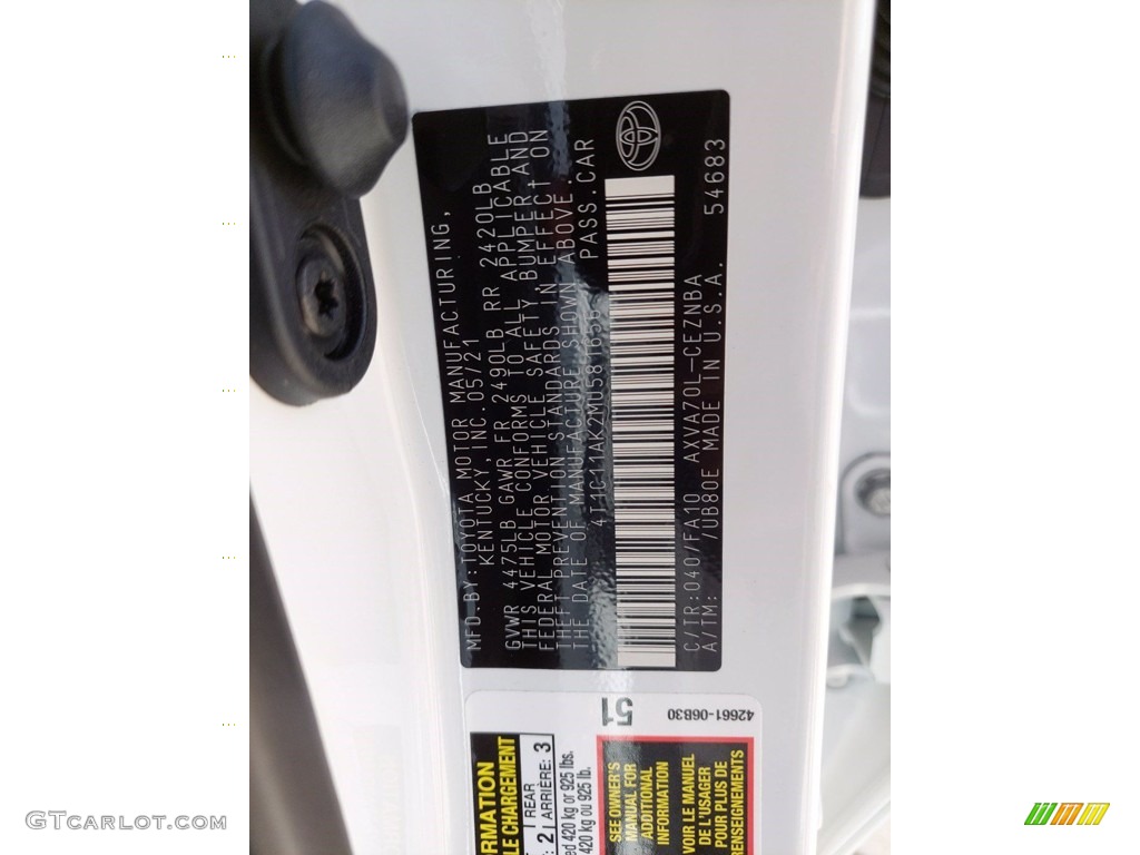2021 Camry LE - Super White / Ash photo #25