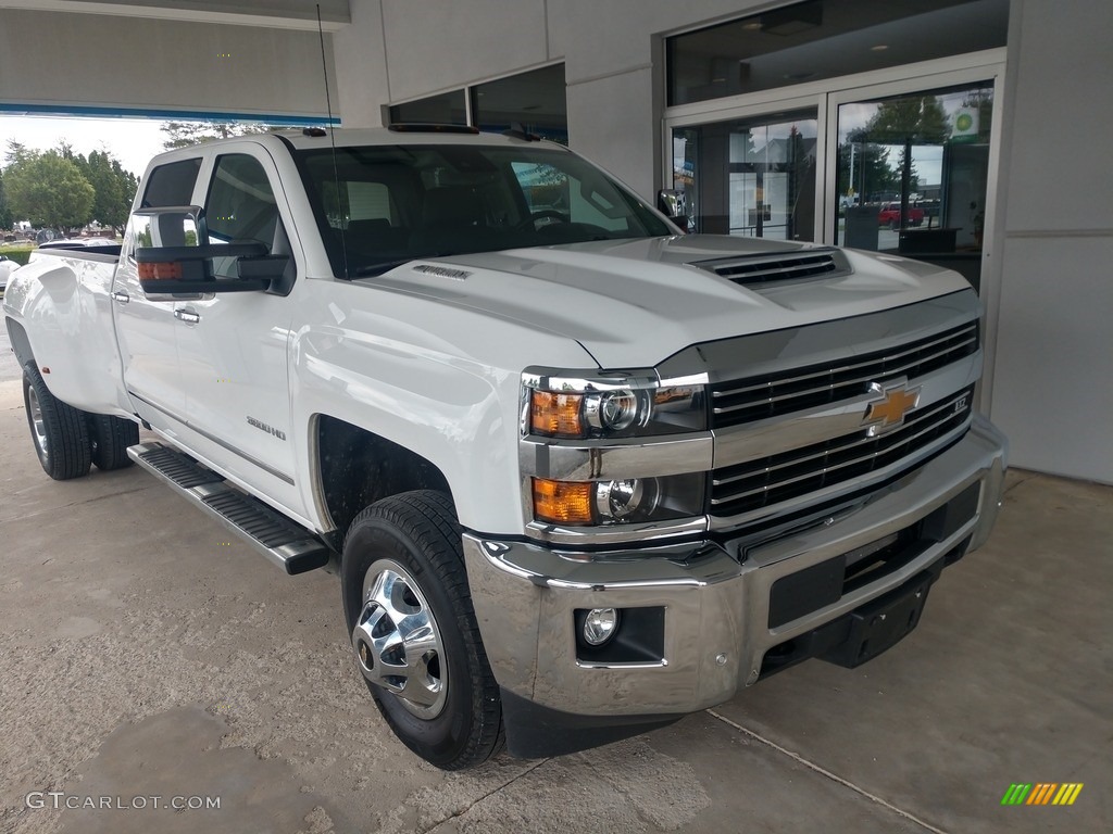 Summit White 2018 Chevrolet Silverado 3500HD LTZ Crew Cab 4x4 Exterior Photo #142197859