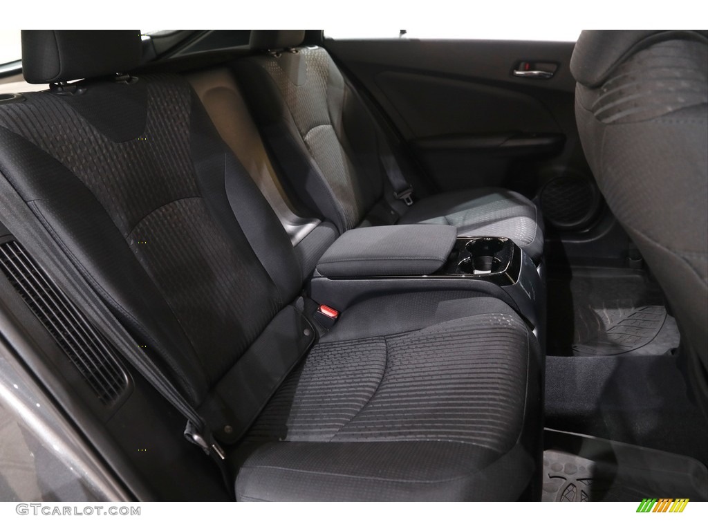 2018 Prius Prime Plus - Magnetic Gray Metallic / Black photo #18