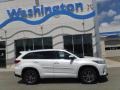 2018 Blizzard White Pearl Toyota Highlander XLE AWD  photo #2