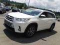2018 Blizzard White Pearl Toyota Highlander XLE AWD  photo #6