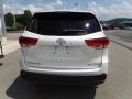 2018 Blizzard White Pearl Toyota Highlander XLE AWD  photo #9