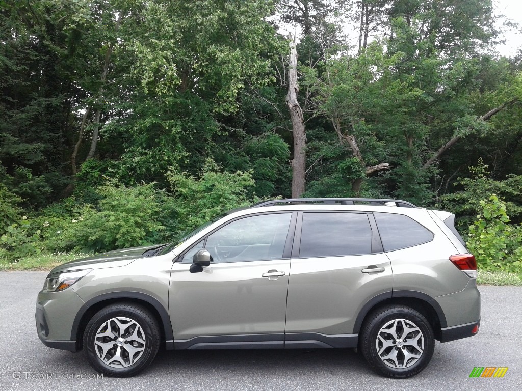 Jasper Green Metallic Subaru Forester
