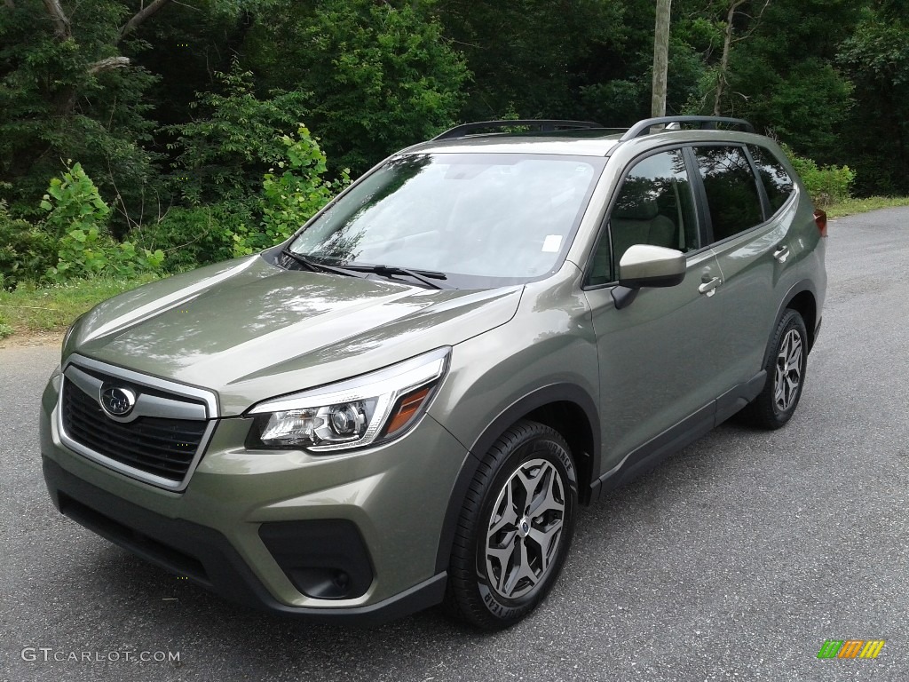2019 Forester 2.5i Premium - Jasper Green Metallic / Gray photo #3