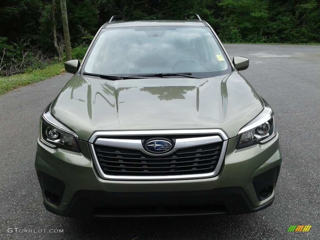 2019 Forester 2.5i Premium - Jasper Green Metallic / Gray photo #4