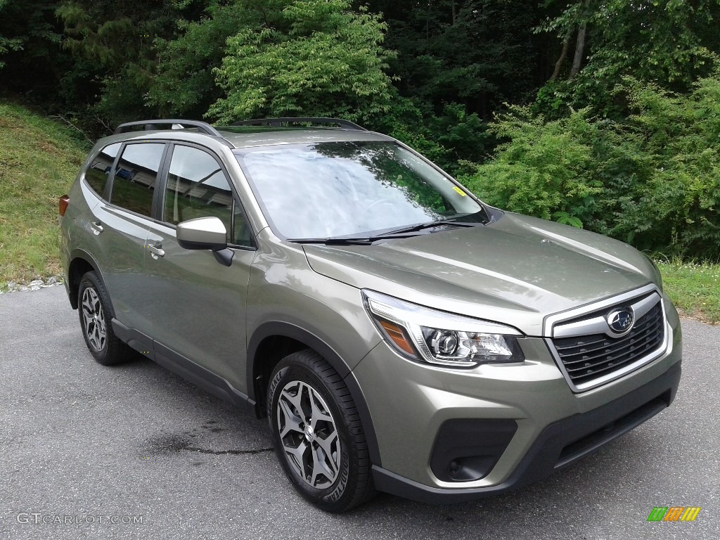 2019 Forester 2.5i Premium - Jasper Green Metallic / Gray photo #5