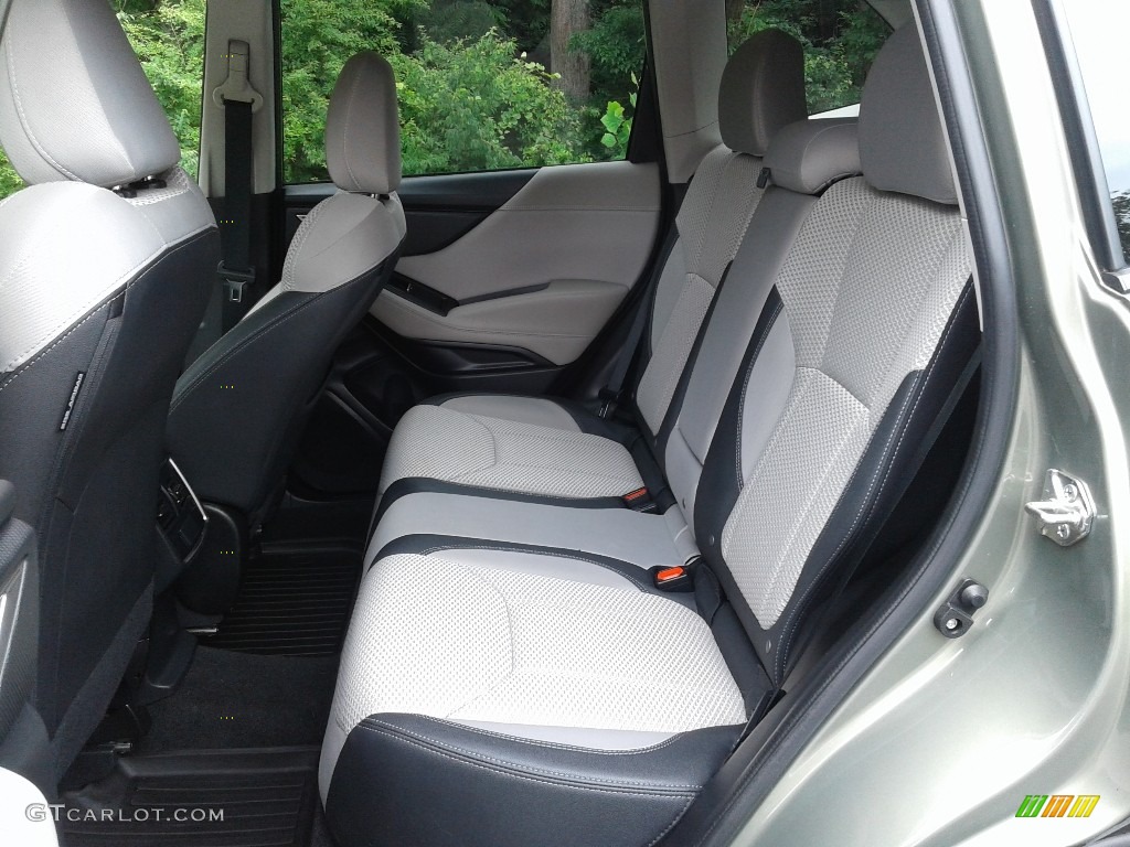 2019 Forester 2.5i Premium - Jasper Green Metallic / Gray photo #14