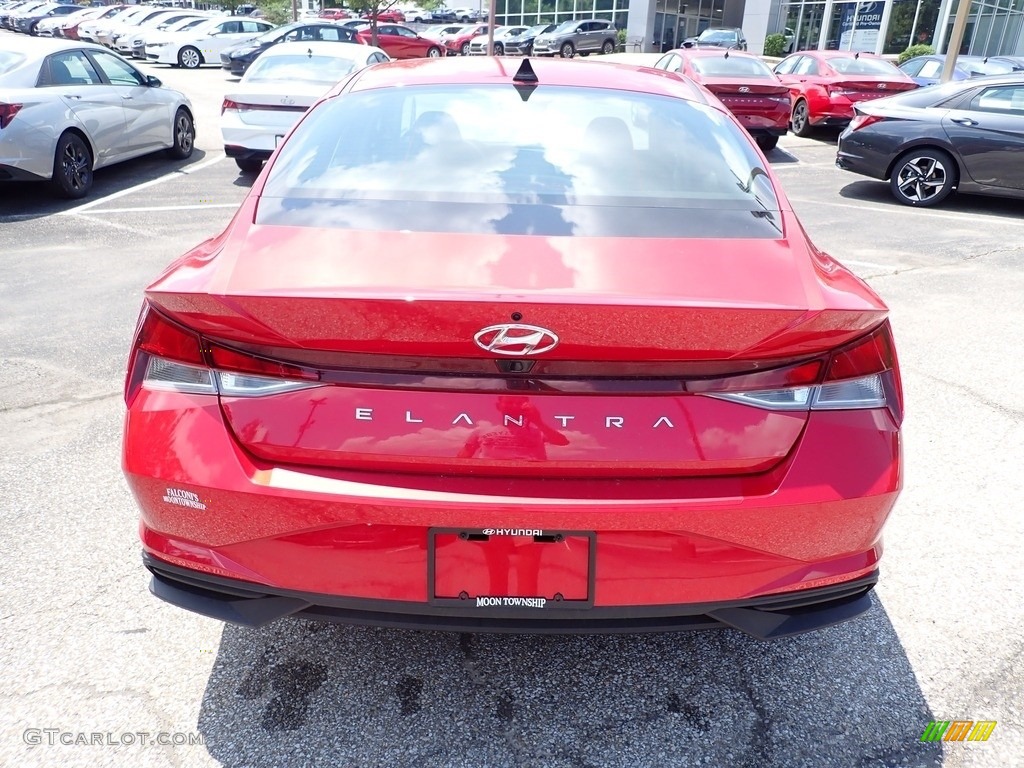 2021 Elantra SEL - Calypso Red / Black photo #8