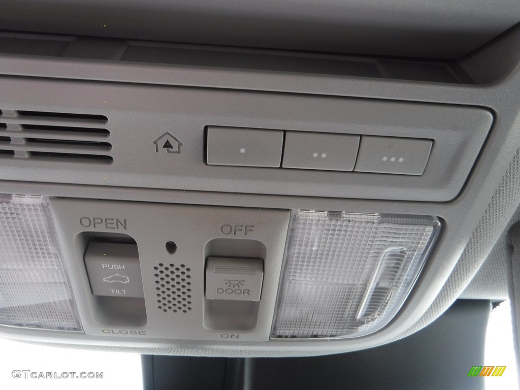2016 Honda Pilot Touring AWD Controls Photo #142207531