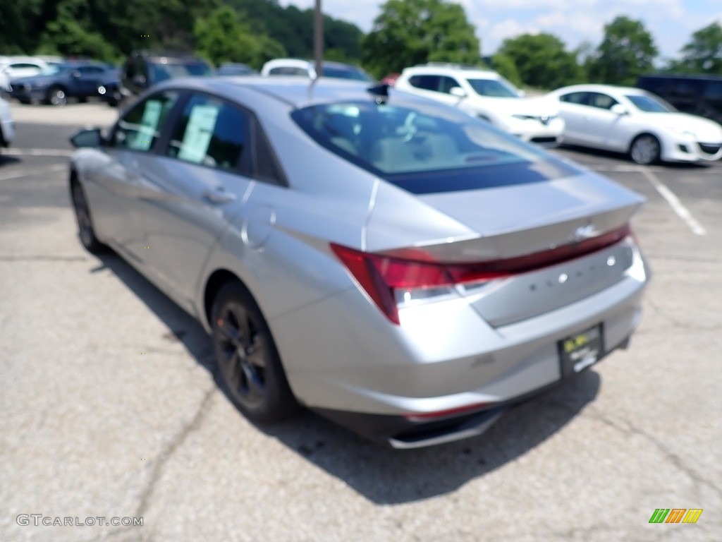 2021 Elantra SEL - Shimmering Silver Pearl / Medium Gray photo #7