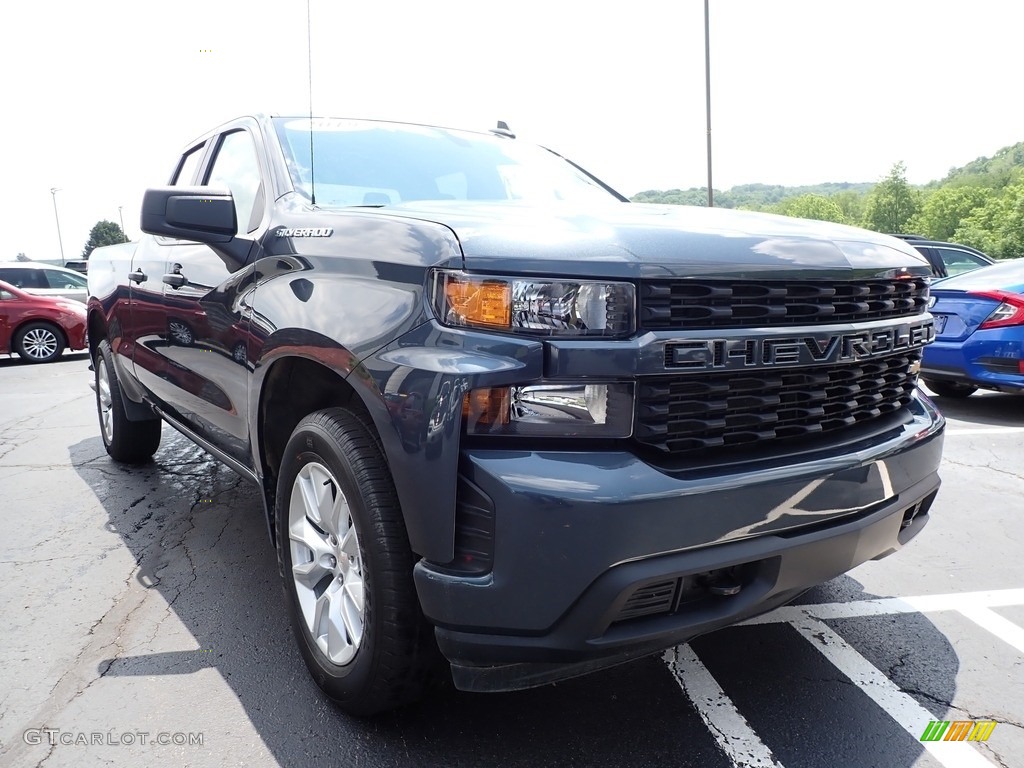 2019 Silverado 1500 Custom Double Cab 4WD - Shadow Gray Metallic / Jet Black photo #4