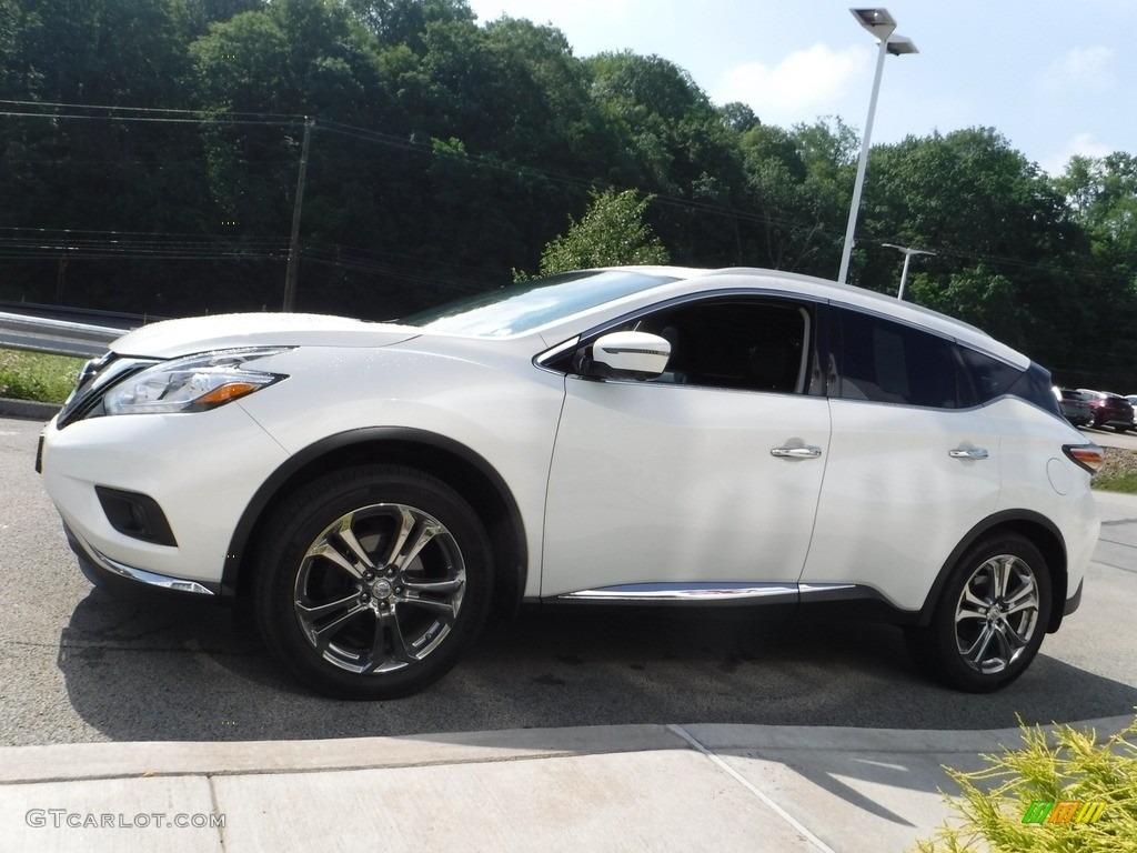 2017 Murano Platinum AWD - Pearl White / Graphite photo #14