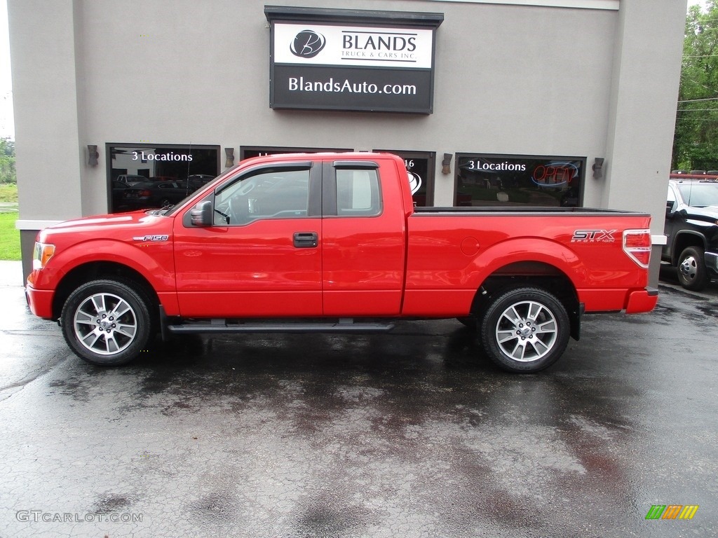 2014 F150 STX SuperCab 4x4 - Race Red / Black photo #1