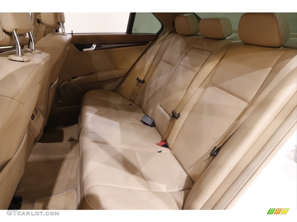 2008 C 300 4Matic Luxury - Arctic White / Savanna/Cashmere photo #17