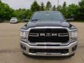 Black - 3500 Tradesman Crew Cab 4x4 Chassis Photo No. 2