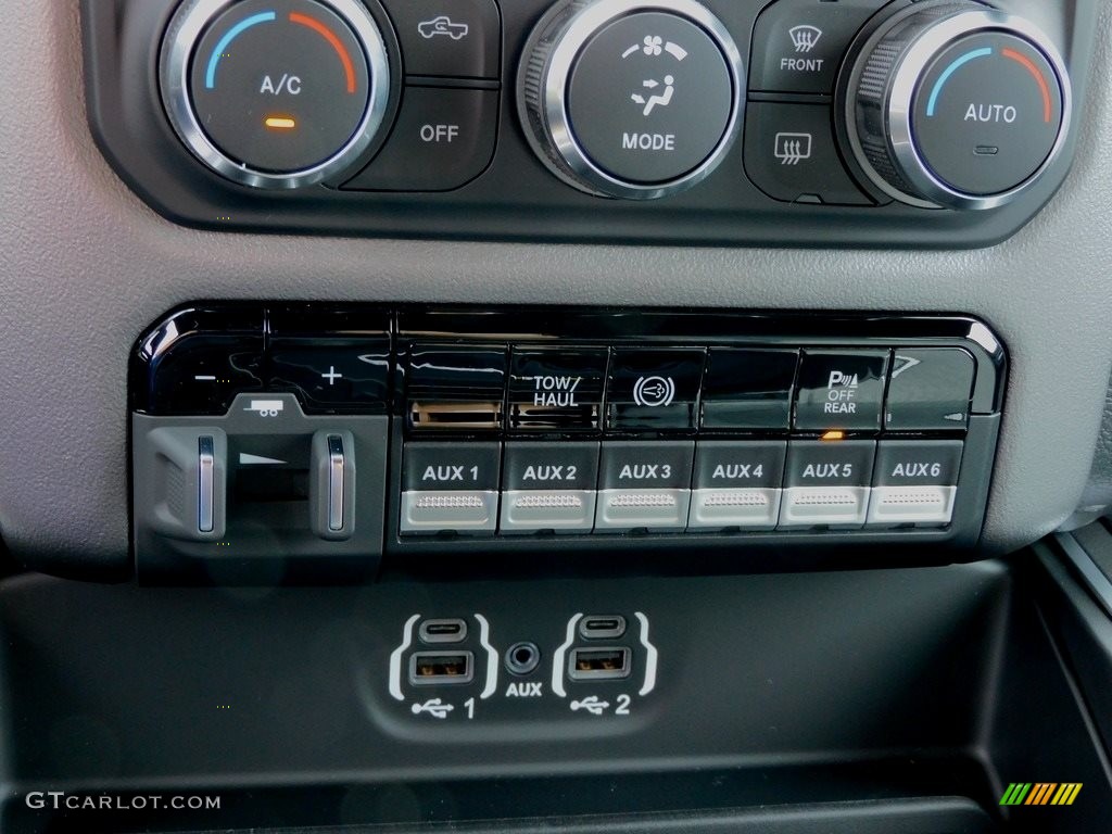 2021 Ram 3500 Tradesman Crew Cab 4x4 Chassis Controls Photo #142217095