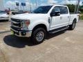 Oxford White - F250 Super Duty XLT Crew Cab 4x4 Photo No. 2