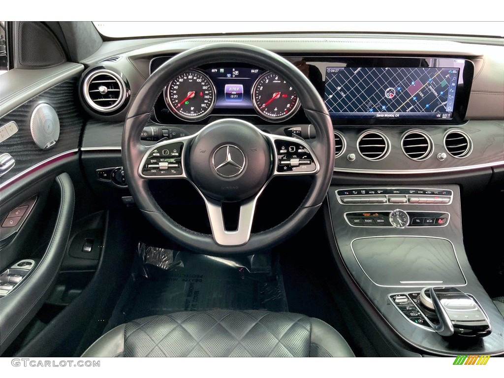 2019 E 450 4Matic Wagon - Obsidian Black Metallic / Black photo #4