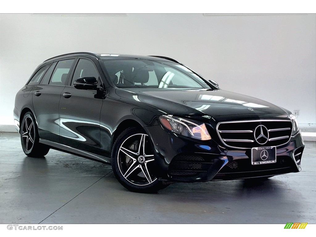 2019 E 450 4Matic Wagon - Obsidian Black Metallic / Black photo #34