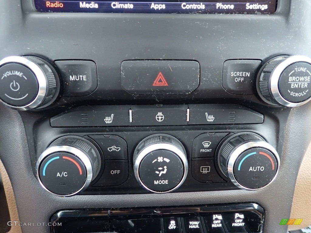 2020 Ram 1500 Big Horn Crew Cab 4x4 Controls Photo #142220347