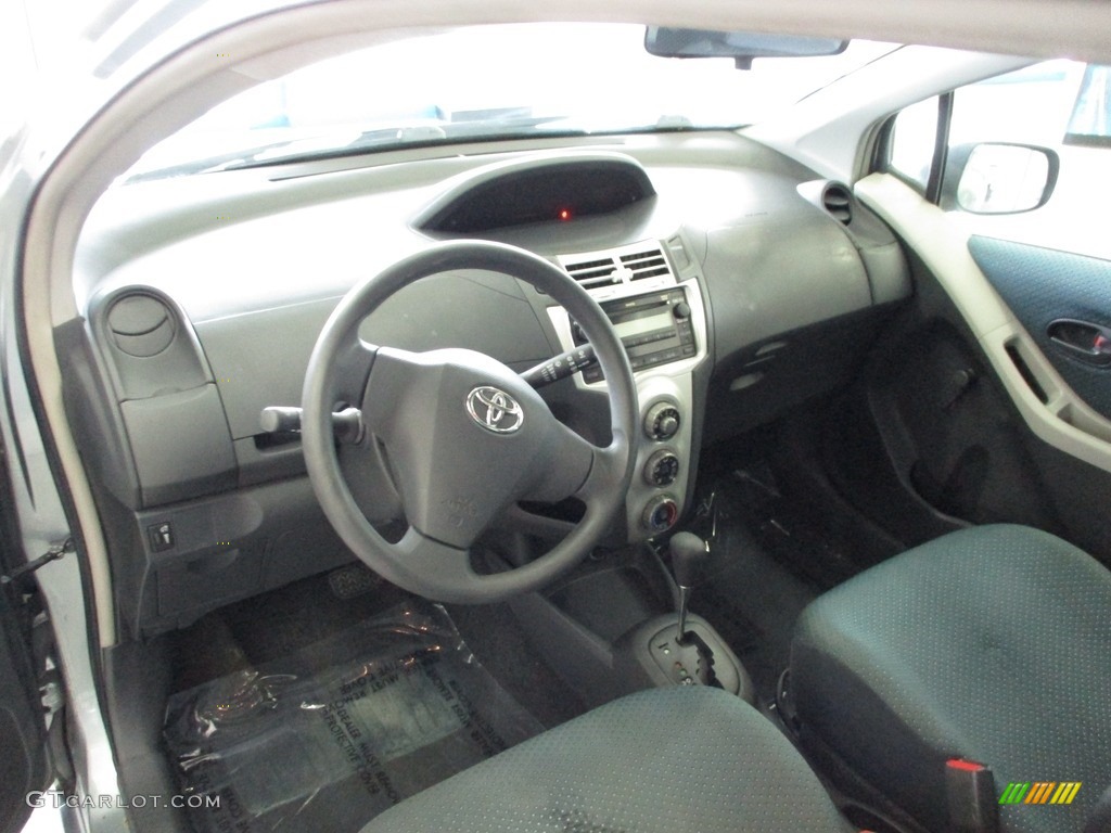 2007 Yaris 3 Door Liftback - Meteorite Metallic / Dark Charcoal photo #18