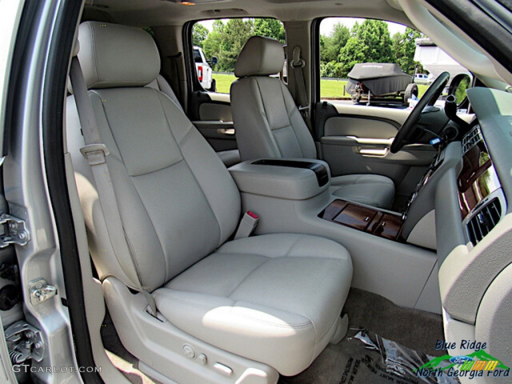 2013 Suburban LTZ 4x4 - Silver Ice Metallic / Light Titanium/Dark Titanium photo #12