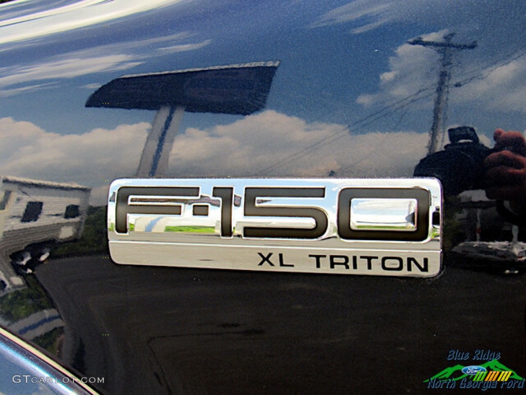 2004 F150 STX Regular Cab - Medium Wedgewood Blue Metallic / Dark Flint photo #23