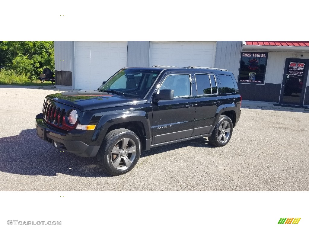 2015 Patriot Latitude 4x4 - Black / Dark Slate Gray/Light Pebble Beige photo #1