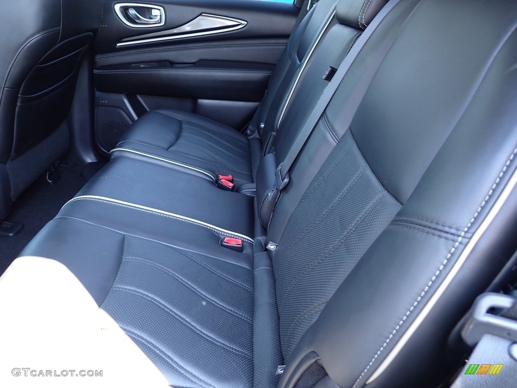 2017 Infiniti QX60 AWD Rear Seat Photo #142225101