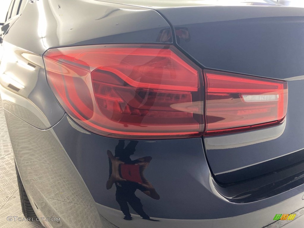 2019 5 Series 530e iPerformance Sedan - Bluestone Metallic / Canberra Beige/Black photo #9
