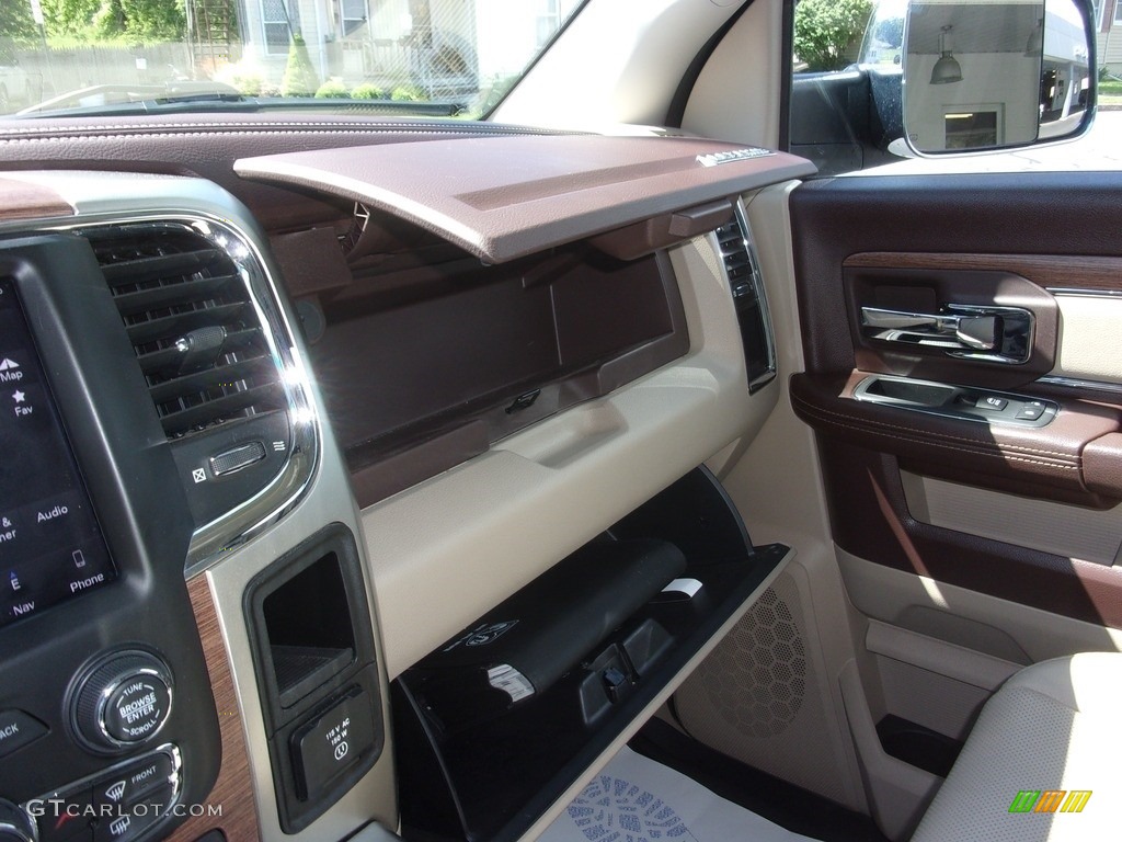 2018 2500 Laramie Crew Cab 4x4 - True Blue Pearl / Brown/Light Frost Beige photo #35