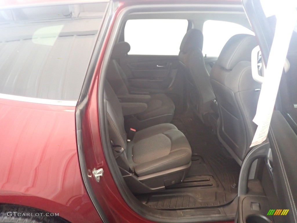 2017 Traverse LT AWD - Siren Red Tintcoat / Ebony photo #33