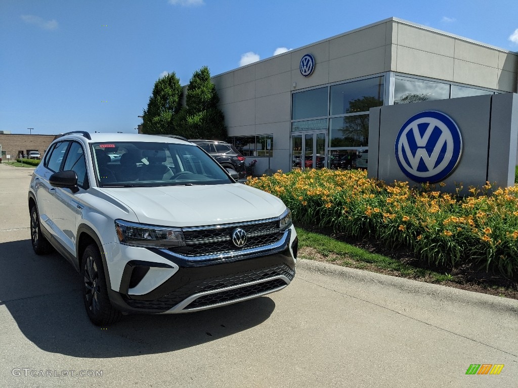 2022 Volkswagen Taos S Exterior Photos