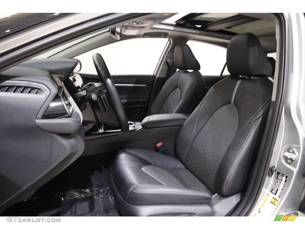2019 Camry XSE - Celestial Silver Metallic / Black photo #5
